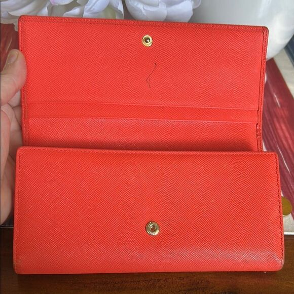 MCM orange Leather Wallet with Gold Hardware EUC - Picture 6 of 16